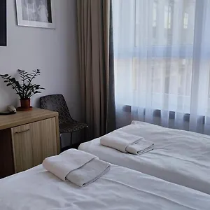 3* Hotel Mini Akord